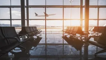 Penerbangan Batal Imbas Asap Karhutla di Kalimantan, YLKI Tegaskan Hak Konsumen atas Full Refund dan Opsi Reschedule