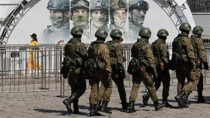 8 WNI Diduga Direkrut Tentara Rusia, Komisi I DPR Soroti Tawaran Gaji Tinggi