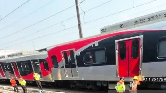 KAI Minta Maaf dan Periksa Menyeluruh Usai KRL Anjlok 2 Kali Kemarin