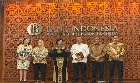 Pencalonan Destry Damayanti dan Aida S Budiman Sebagai Pimpinan Bank Indonesia