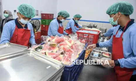 Cara UMKM dan Pekerja Lokal Memaksimalkan Peluang Ekonomi dari Rantai Pasok SPPG