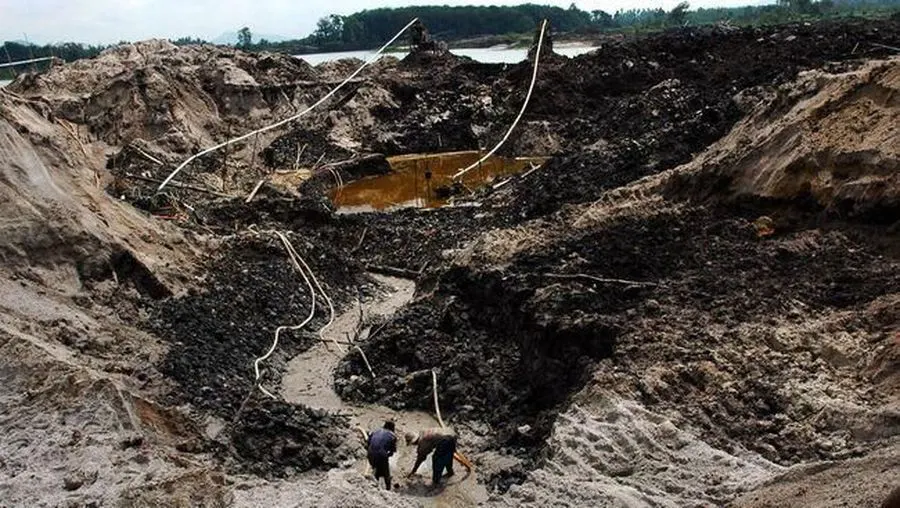 Timah Jadi Komoditas Pertama Dijual di Bursa Mineral ICOMEX