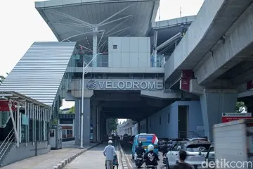Progres LRT Jakarta Fase 1B Velodrome-Manggarai Mencapai 97,99 Persen