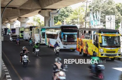 Bahlil Ungkap Penyalahgunaan BBM Subsidi di Makassar, Tangki Modifikasi Capai 1 Ton