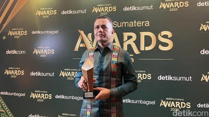 Musa Rajekshah Raih detikSumatera Awards, Kami Bantu Pembangunan di Sumut
