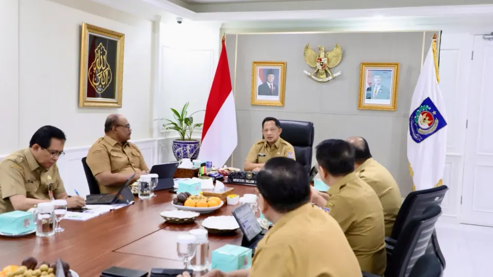 Mendagri Dorong Pemda Gerak Cepat Tangani Karhutla & Cegah Titik Api Baru
