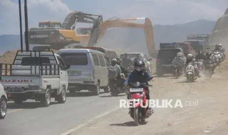 Sepekan Gempa Flores, Progres Kementerian PU Tangani 34 Titik Longsor dan 9 Jembatan