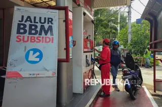 Pemerintah Bakal Batasi Penyaluran Pertalite, Purbaya Fokus Perbaiki DTSEN