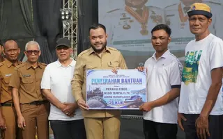 Penyaluran Bantuan Ekonomi Rp 8 Miliar Pemkot Padang untuk Sektor Perikanan dan Pangan