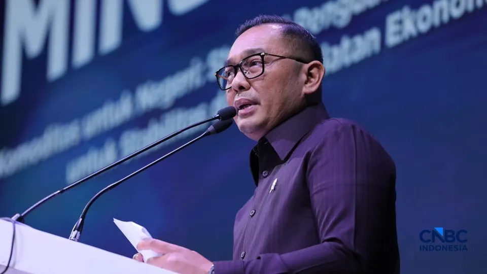 Tantangan Rantai Pasok dan Strategi Hilirisasi Perekonomian Indonesia