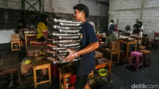 Minimnya Laporan Keuangan Hambat Akses Kredit UMKM, OJK Catat Hanya 3,51 Persen yang Memenuhi