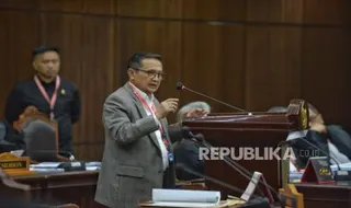 Keseimbangan Peran Negara, Swasta, dan Koperasi dalam Pasal 33 UUD 1945 untuk Perekonomian Nasional
