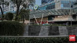 Strategi Adaptasi Pekerja Digital Menghadapi Pagar Tinggi Mal di Jakarta