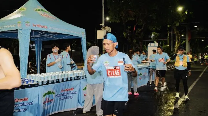 Kemitraan Le Minerale Sebagai Official Mineral Water di Surabaya Marathon 2026