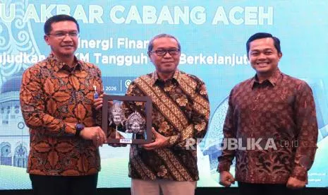 Sinergi PNM dan OJK Dukung Perempuan Pengusaha Ultra Mikro di Aceh Naik Kelas