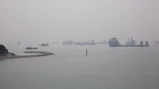 Penampakan Terkini Singapura Masih Penuh Kabut Asap dari Karhutla RI