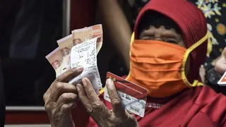 Mensos Tegaskan Perubahan Desil Tidak Otomatis Coret Penerima Bansos