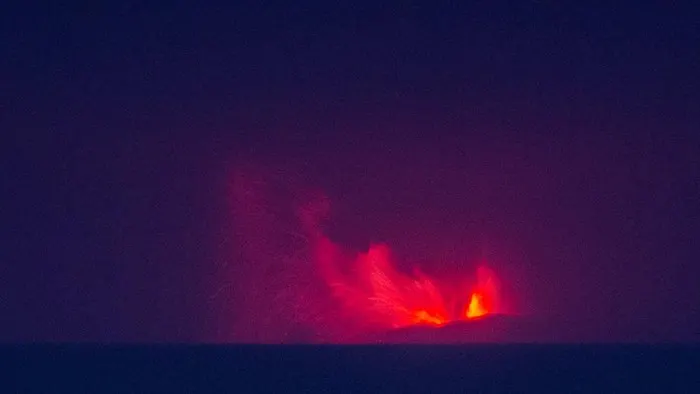 Badan Geologi ESDM Beberkan Sebab Erupsi Gunung Anak Krakatau Berulang