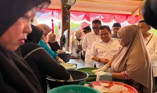 Pemberdayaan Usaha Ultra Mikro Perempuan di Kawasan Pesisir Mengare