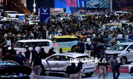 Proyeksi Pertumbuhan Pengunjung GIIAS 2026 dan Data Penjualan Otomotif Nasional