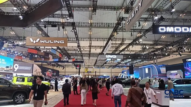 Cara Membaca Peluang Bisnis dari Transisi Industri Otomotif Indonesia
