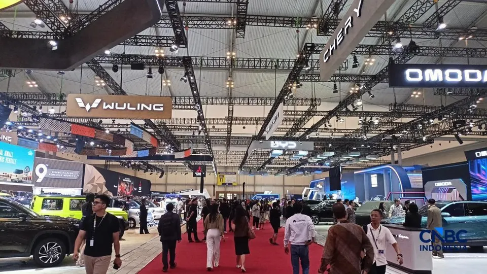 Cara Membaca Peluang Bisnis dari Transisi Industri Otomotif Indonesia