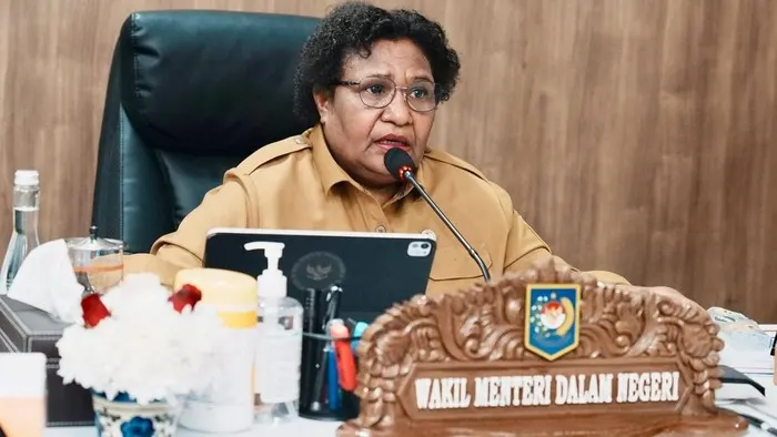 Wamendagri Ribka Haluk Minta Pemda Perkuat Kesiapsiagaan Hadapi Karhutla