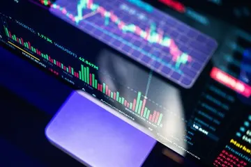 Panduan Analisis Sentimen Pasar Saham dan Kinerja Fundamental Emiten