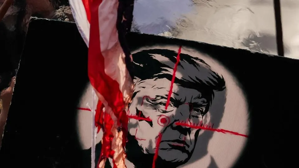 Dampak Perang Ekonomi dan Sanksi Sejarah Amerika Serikat Terhadap Iran Bagi Pasar Global