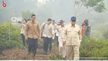 Momen Prabowo Tinjau Titik Karhutla di Kalbar dan Langkah Penanganannya