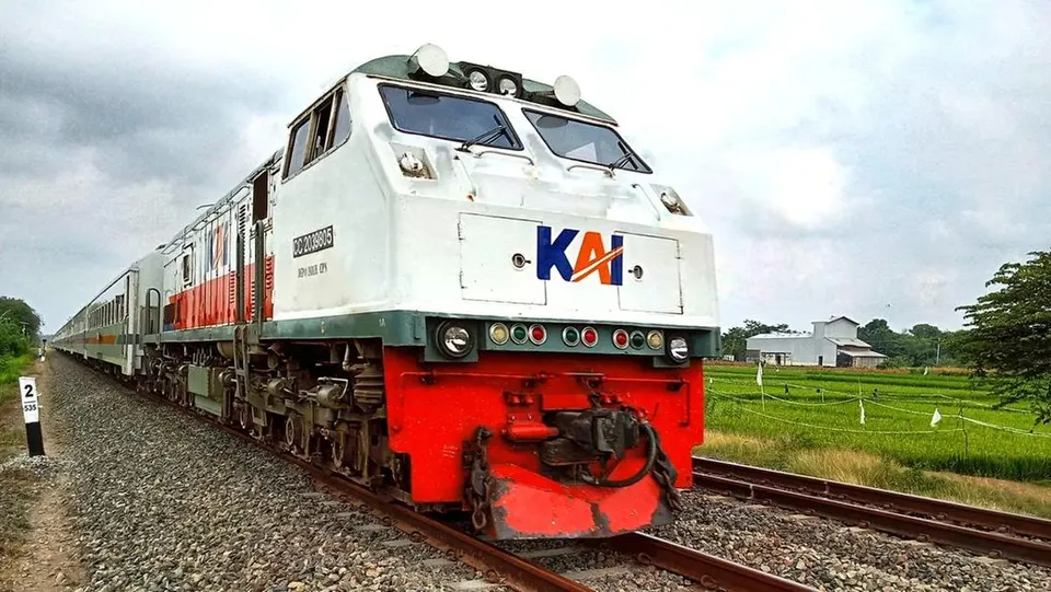 Ini Jadwal Kereta Tambahan dari Jogja ke Gambir Imbas Abu Vulkanik Anak Krakatau