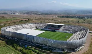 Rincian Anggaran dan Progres Pembangunan Stadion Gelora Daha Jayati Tahap Tiga