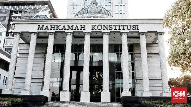 MK Nyatakan Pasal Penghinaan Pemerintah dan DPR Inkonstitusional