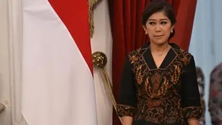 Komdigi Salurkan 15 Ton Bantuan Logistik dan 20 Perangkat Starlink untuk Korban Gempa NTT