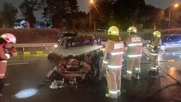 4 Fakta 2 Sahabat Tewas Usai Mercy Tabrak Truk di Tol Jagorawi