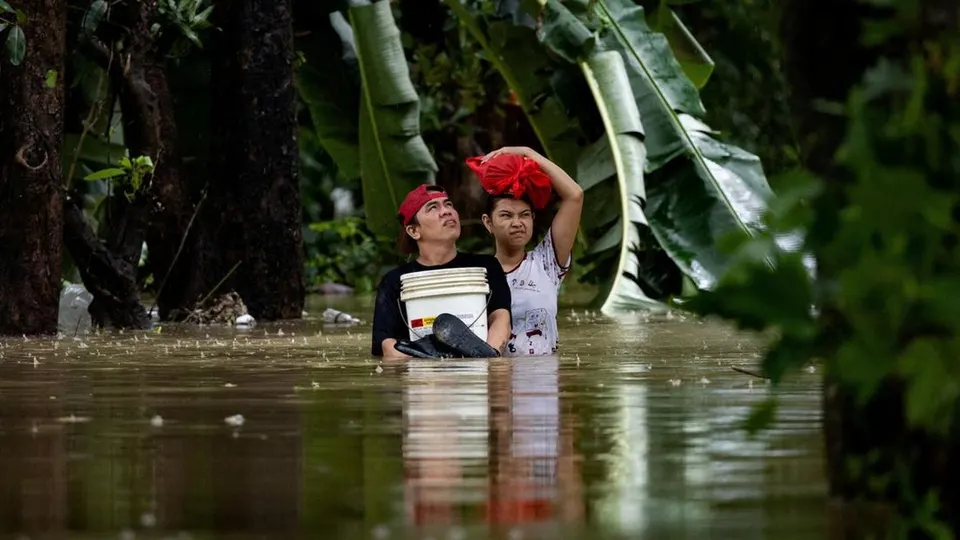 Cara Mengamankan Pendapatan Usaha Kecil dari Risiko Banjir, Belajar dari Bencana Habagat