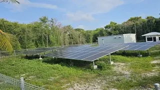 Megaproyek PLTS 100 GW Butuh Investasi Rp 1.140 T dan Pangkas Emisi 140 Juta Ton CO2