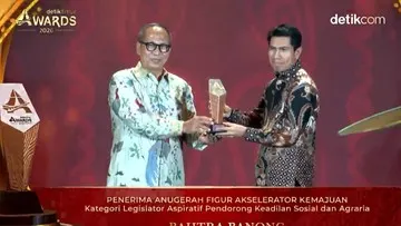 Apresiasi Detiktimur Awards 2026 untuk Bahtra Banong dan Solusi Isu Fiskal Daerah