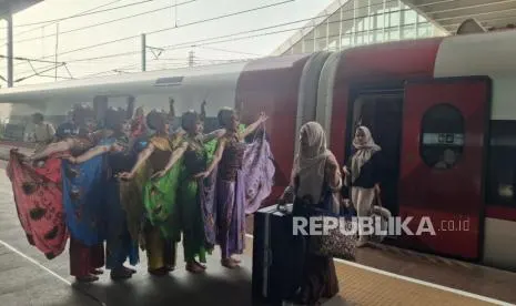 Bandara Husein Dibuka Kembali, KCIC Yakin Whoosh Tetap Diminati Penumpang