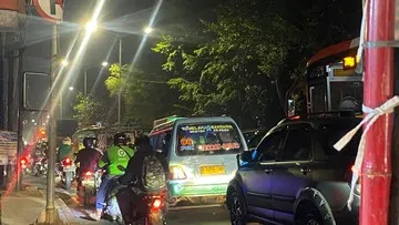 Menyiasati Kemacetan di Simpang Hek Kramat Jati bagi Kurir dan Driver Online