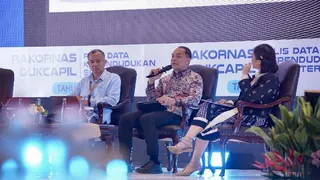 Peran Data Kependudukan dan Identitas Digital dalam Pembangunan Ekonomi Daerah