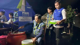 Penyaluran Bantuan PT Permodalan Nasional Madani untuk Korban Gempa Nusa Tenggara Timur