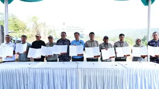 Kemenko Pangan Pastikan Hasil Panen Kedelai Pilot Project Cariu Terserap