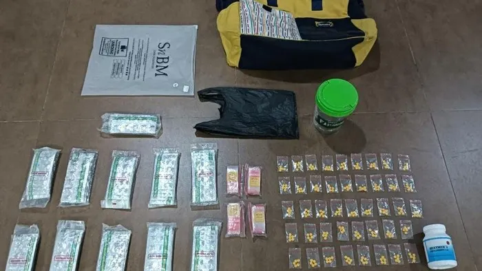 Polisi Tangkap 4 Pengedar Obat Keras Ilegal di Bekasi, Sita 18.044 Butir Pil