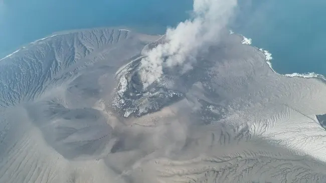 BMKG, Potensi Sebaran Abu Vulkanik Gunung Anak Krakatau ke DIY dan Jawa Tengah Sangat Minim