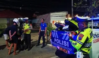 Satlantas Polresta Banjarmasin Tindak 20 Pelanggar Lalu Lintas dalam Patroli Dini Hari