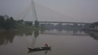 Pekanbaru Diselimuti Kabut Asap, Kualitas Udara Tidak Sehat Akibat Karhutla