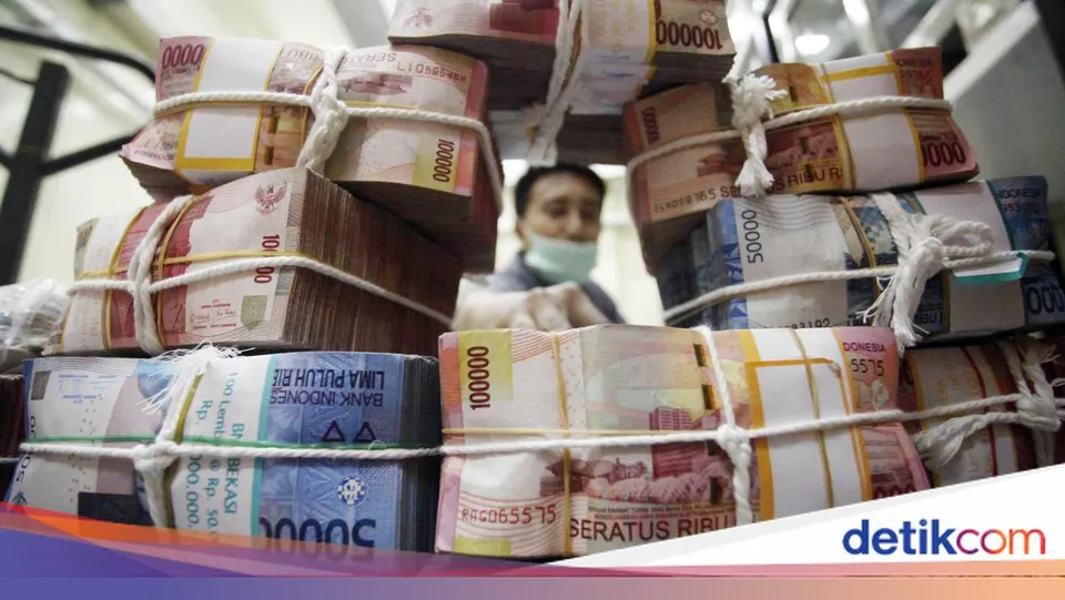 Mengevaluasi Beban Suku Bunga Pinjaman Online dan Alternatif Kredit Perbankan