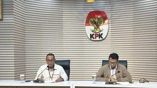 Fakta Kasus Suap Bupati Kuansing, KPK Telusuri Selisih Uang SGD 2.000